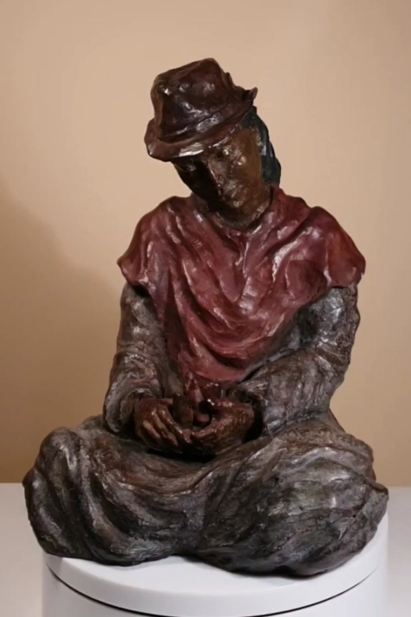 Sculpture de bronze intitulée Otavaleñas